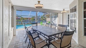 Hus (2709 SW 49th St) | Udendørsområde