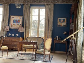 72-cm flat-screen TV with cable channels, TV, iPod dock - Château du Gô (Albi)