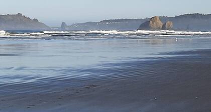 Trillium Bungalow in Arcata