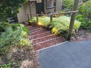 Exterior detail - Trillium Bungalow in Arcata (Arcata)