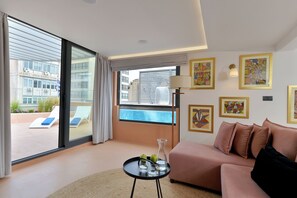 Suite luxueuse | Minibar, coffre-fort, bureau