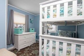 2 Schlafzimmer, Reisekinderbett, kostenloses WLAN
