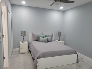 1 camera, ferro/asse da stiro, Wi-Fi, lenzuola