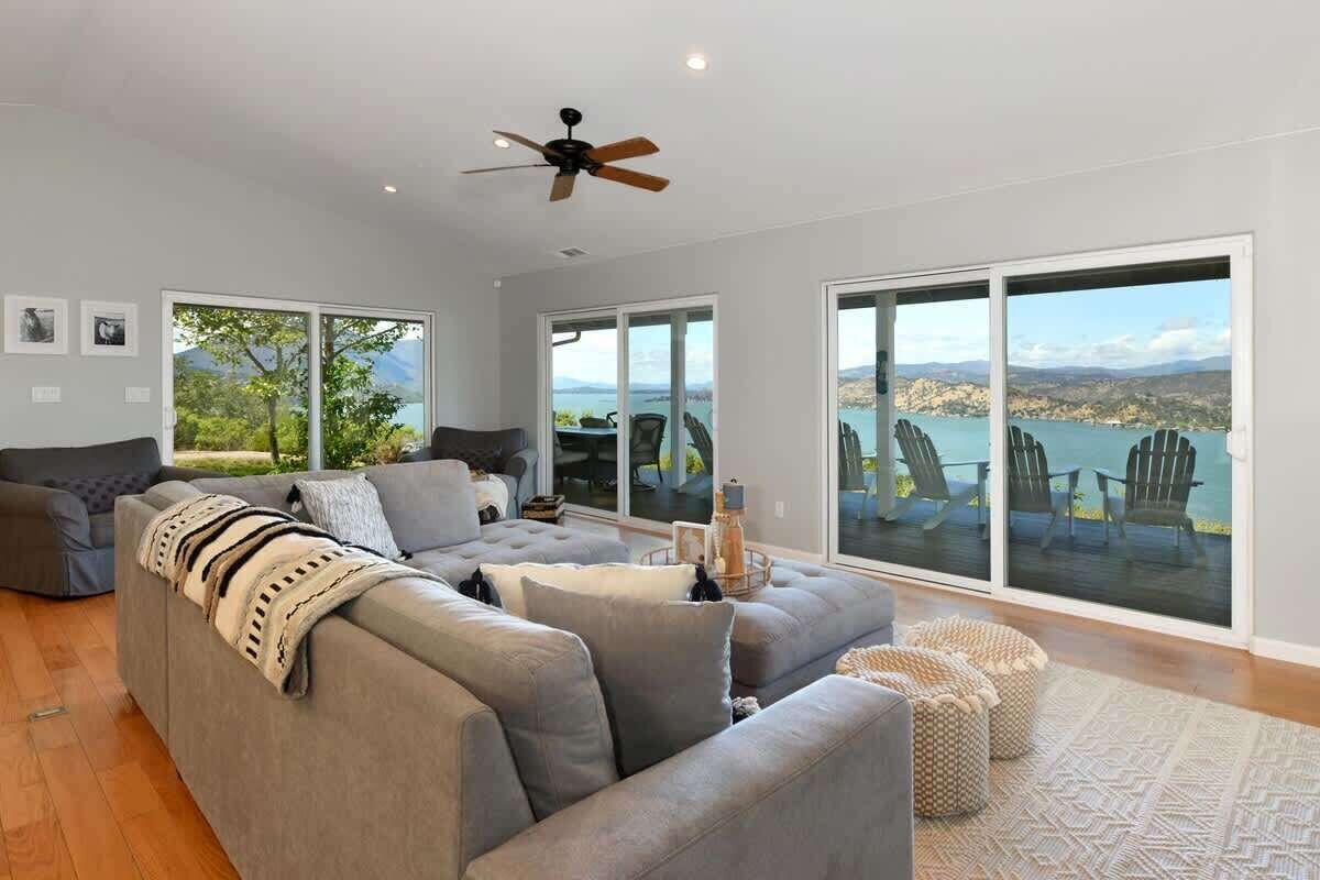 スマートテレビ、書庫