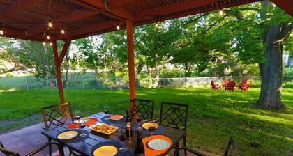 Reser Ranch · Reser Ranch, Updated Rancher - Close to Everything