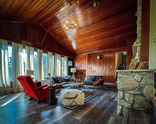 Fox Lodge: Hudson Valley / Catskills Getaway