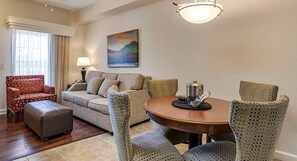 TV - 1 BR Deluxe at Grand Villas at World Golf Village near (St. Augustine)