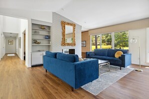 スマートテレビ、書庫