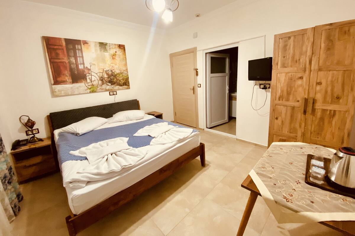 Standard Double Room | Premium bedding, desk, laptop workspace, soundproofing