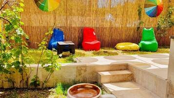 Superior King Room | Garden view