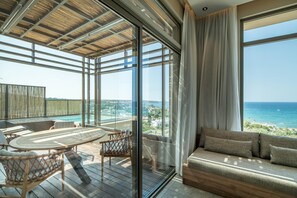 Signature Suite Sea View Hot Tub | 客房內保險箱、遮光布/窗簾、隔音、熨斗/熨衣板