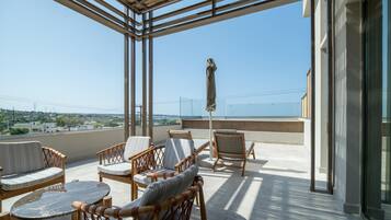 Petite Suite Sea View Outdoor Hot Tub | Zimmersafe, Verdunkelungsvorhänge, schallisolierte Zimmer