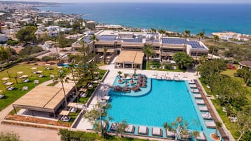 Outdoor pool, pool umbrellas, pool loungers