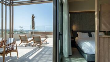 Habitació clàssica | Caixa forta a l'habitació i cortines opaques