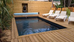 Piscine extérieure, piscine chauffée