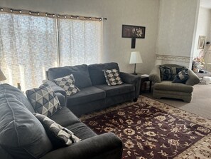 Smart TV - Comfy Clean & Cute (Marion)