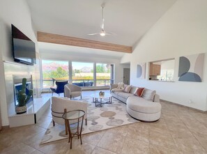 TV connectée, cheminée