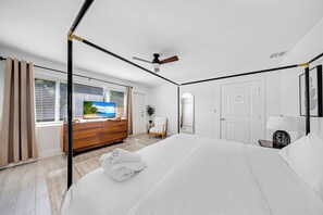 3 soverom, strykejern/-brett, reiseseng for barn og wi-fi (inkludert)