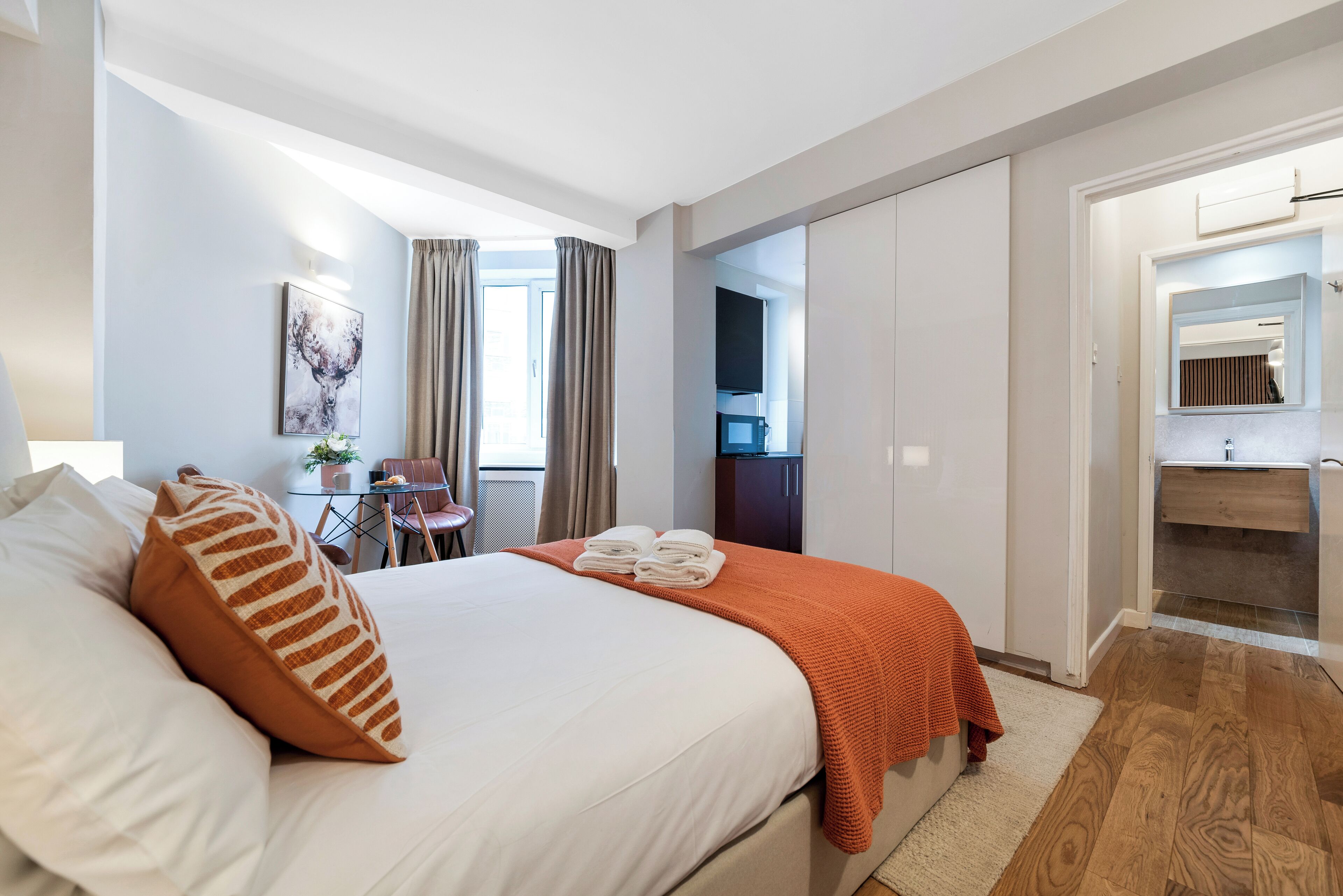 1 bedroom, iron/ironing board, free WiFi, bed sheets