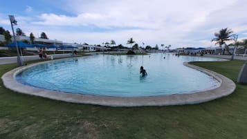 Piscina all'aperto