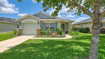 House (Wynfield Place) | Exterior