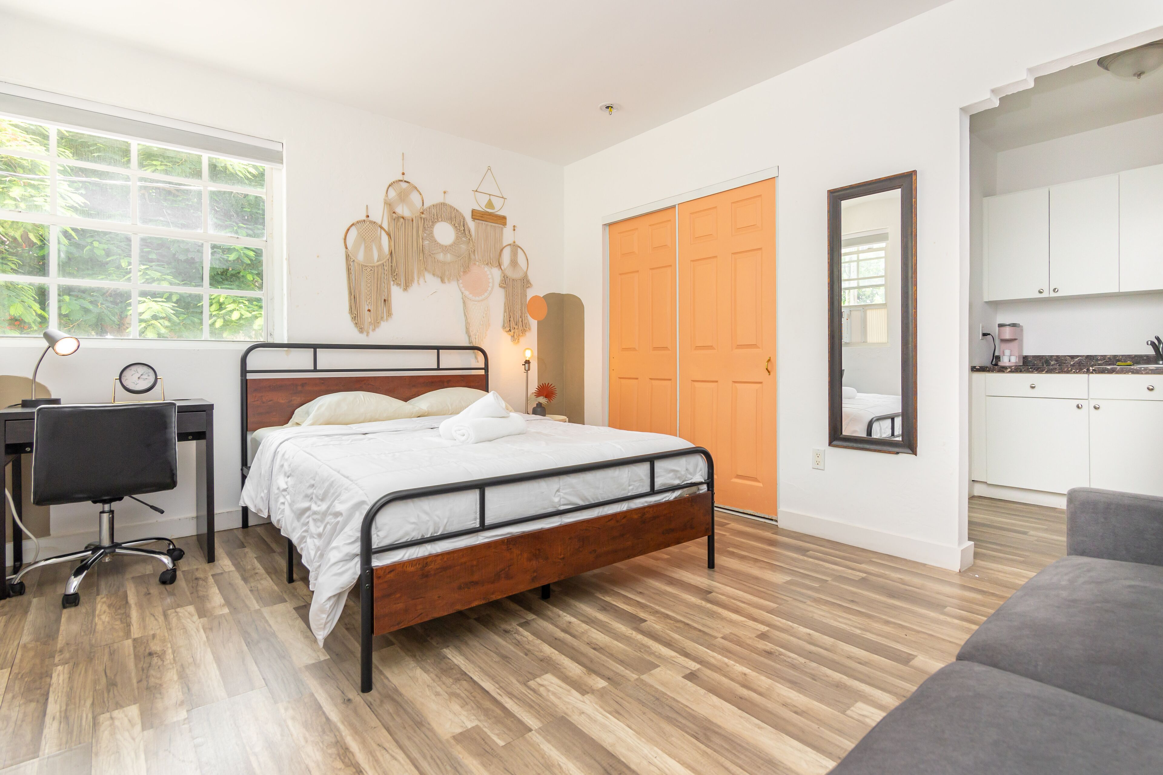 Miami Downtown Studio-10 minutes to Beaches- 5 minutes to Wynwood 
