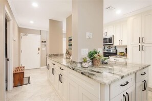 Image sans description, 4 de 30, bouton