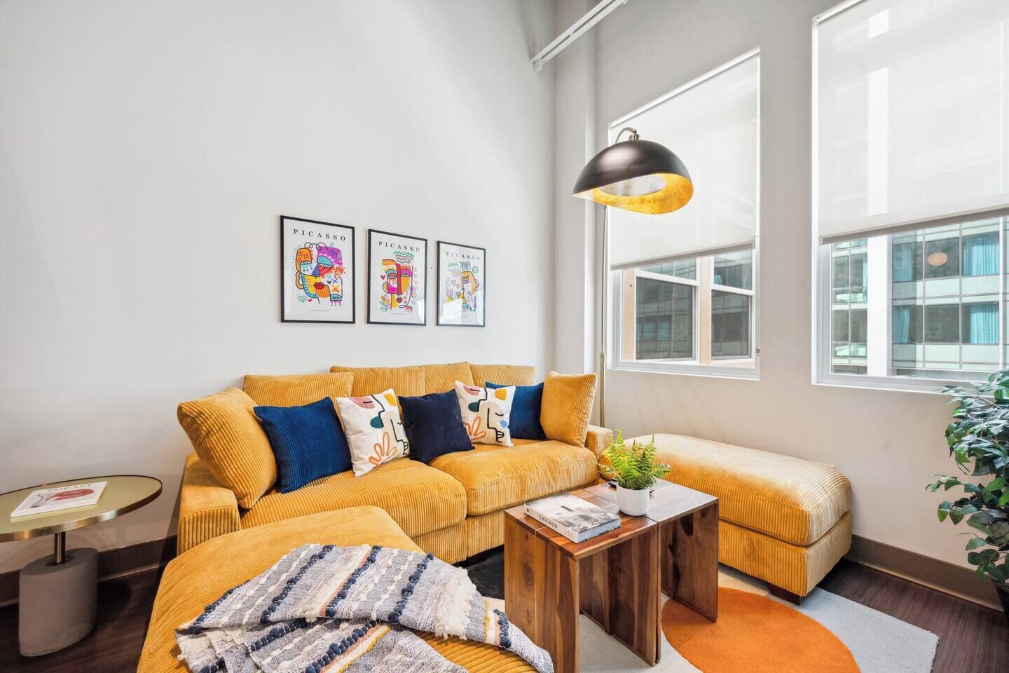 スマートテレビ、書庫