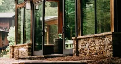 Sylvan Valley Lodge & Cellars