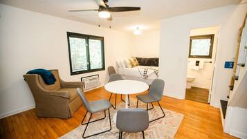 2 bedrooms, premium bedding, pillow-top beds, individually decorated