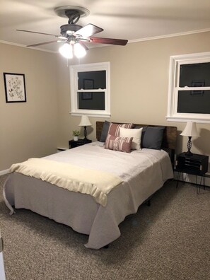 3 habitaciones, escritorio, cuna de viaje y wifi gratis 