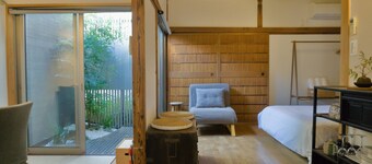 Ikebukuro Nigo - Tokyo architectural small villa