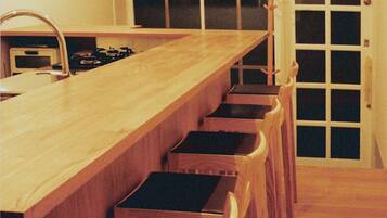 Fridge, microwave, coffee/tea maker, electric kettle