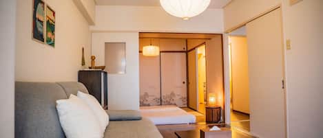 2 camere, ferro/asse da stiro, Wi-Fi gratuito, lenzuola