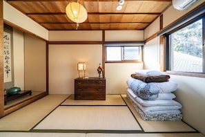 Interior - Rohji - Quaint house on a quiet street (Rennovated Nov 2025) (Kyoto)