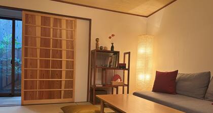 Haus Rohji - Uriges Haus in einer ruhigen Straße (Rennovated Nov 2025)