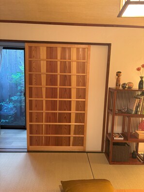 內部