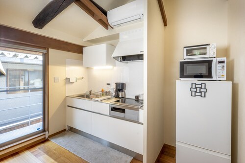 Tsukinowacho - Exquisite machiya with modern design