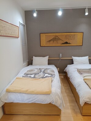 1 bedroom, iron/ironing board, free WiFi, bed sheets - Gion Jizo - Comfortable house in great area (Kyoto)