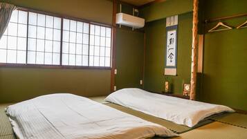 3 chambres, fer et planche à repasser, accès au Wi-Fi (inclus)