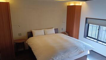 3 間睡房、熨斗/熨衫板、免費 Wi-Fi、床單