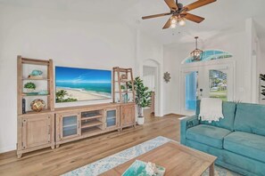 Smart TV, Netflix, streaming services - Beach Getaway (Pool & 2 King Beds) (Sebastian)