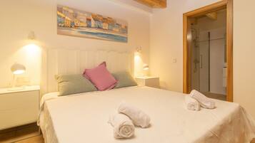 3 habitaciones, tabla de planchar con plancha y wifi gratis