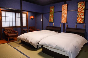 1 habitación, tabla de planchar con plancha, wifi gratis y ropa de cama 