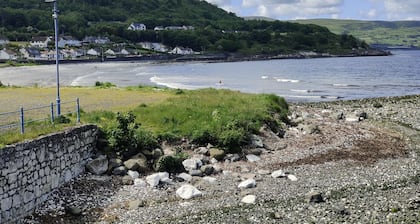 Castleview Large 3 Bedroom Family House - Glenarm