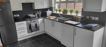 Castleview Large 3 Bedroom Family House - Glenarm