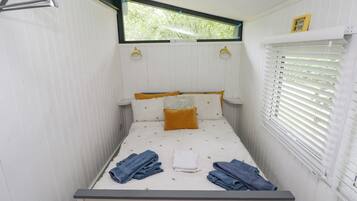 Cottage | 3 bedrooms, individually decorated, individually furnished, free WiFi