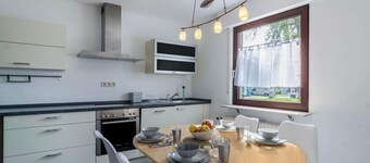 Apartment Ferienwohnung zum Hecht with Wi-Fi & Balcony