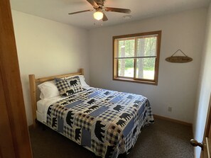 3 bedrooms, free WiFi, bed sheets