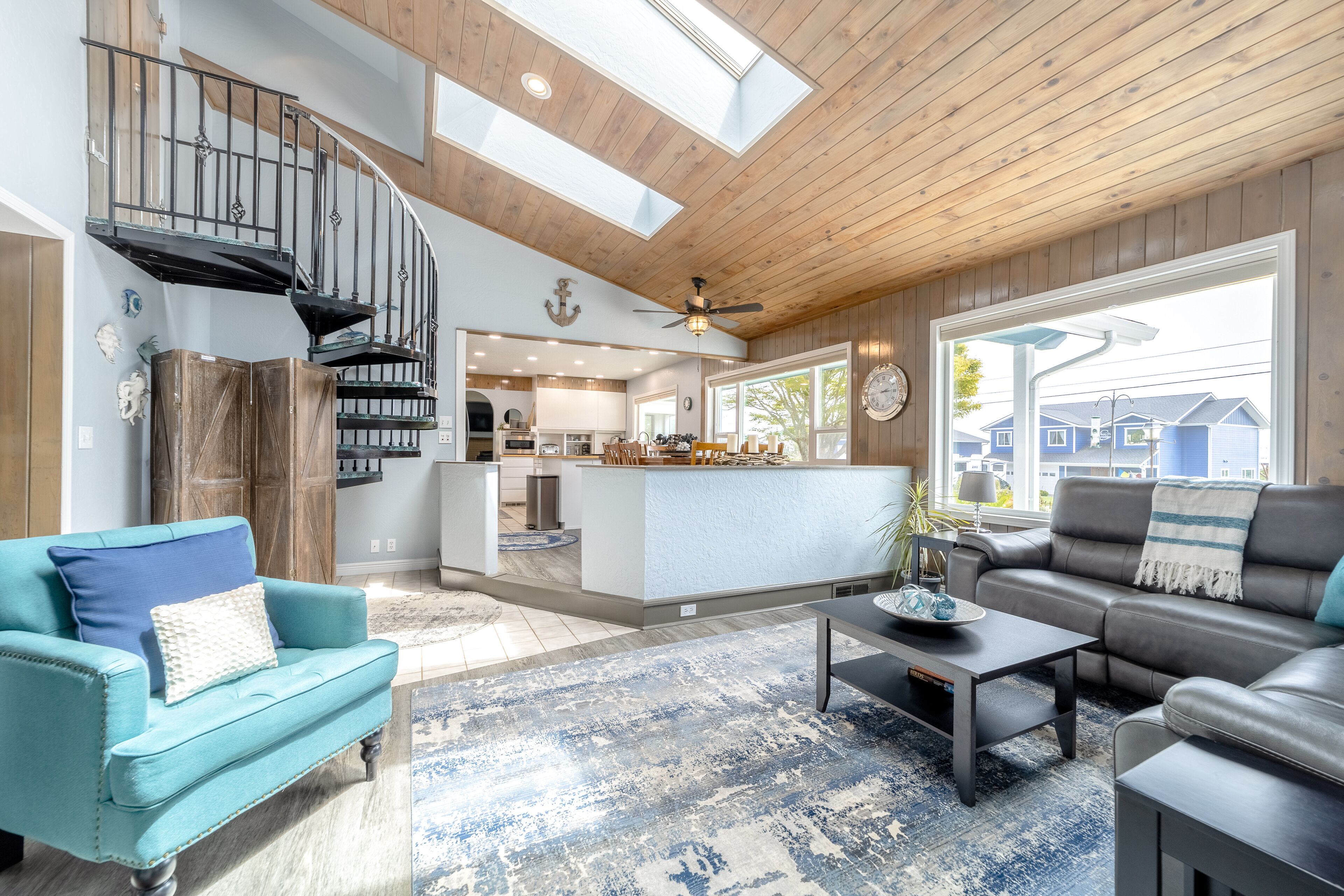 TV, DVD player, books, video library